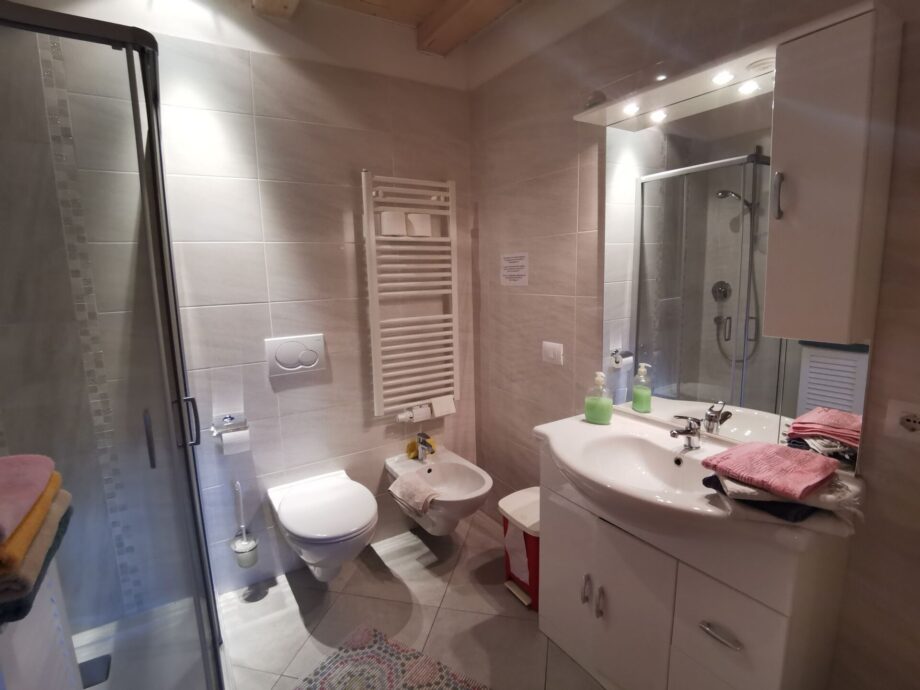 Geranie bathroom